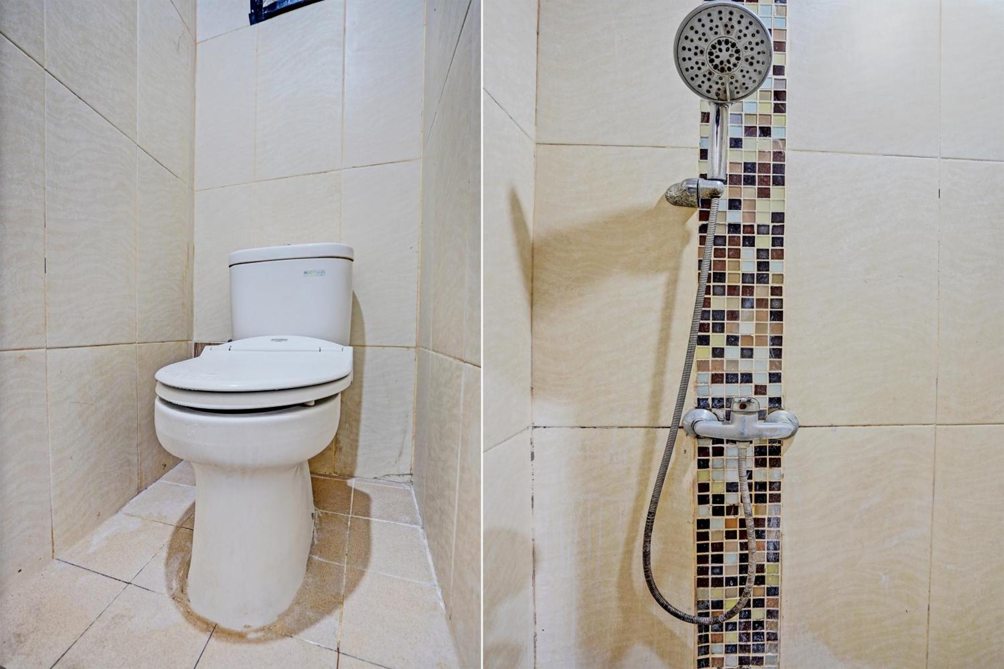Oyo 93112 Garden Homestay 3 Merlion Surabaya Eksteriør bilde